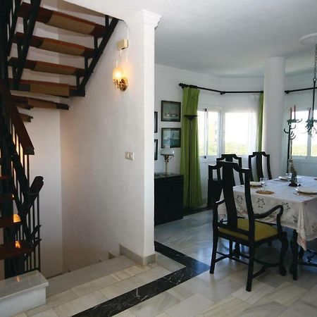 Cozy Apartment In Calahonda With Wifi La Cala De Mijas Zewnętrze zdjęcie